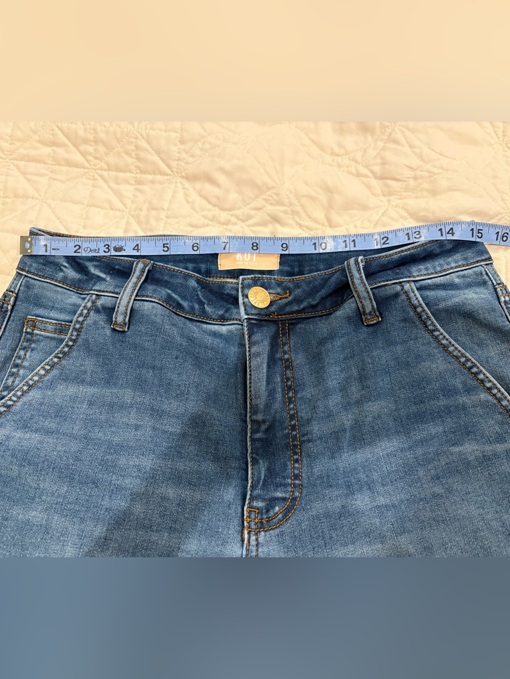 Kut from the Kloth Meg Wide Leg High-Rise Women's Jeans - Light Blue Denim. NWOT - Picture 3 of 7